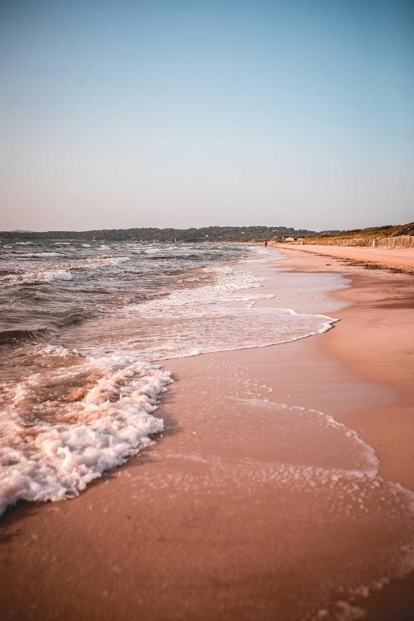 Отель Salines Йер Экстерьер фото